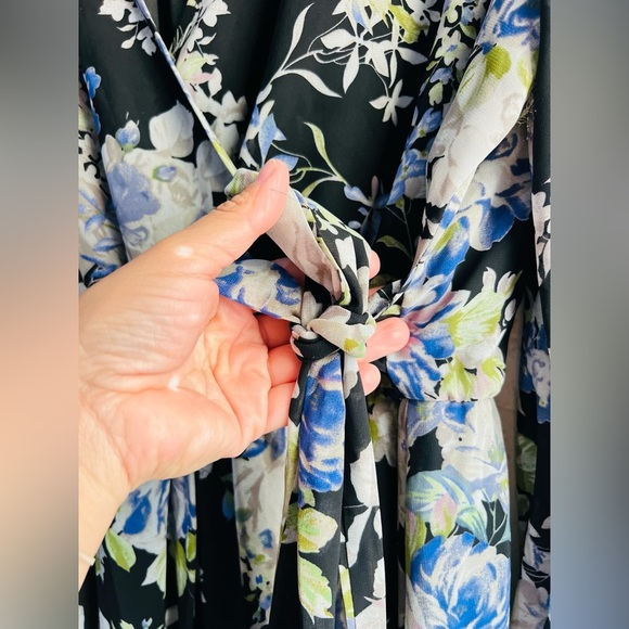 Maternity dress size 2X floral print also regular dress size 2X - Picture 13 of 14